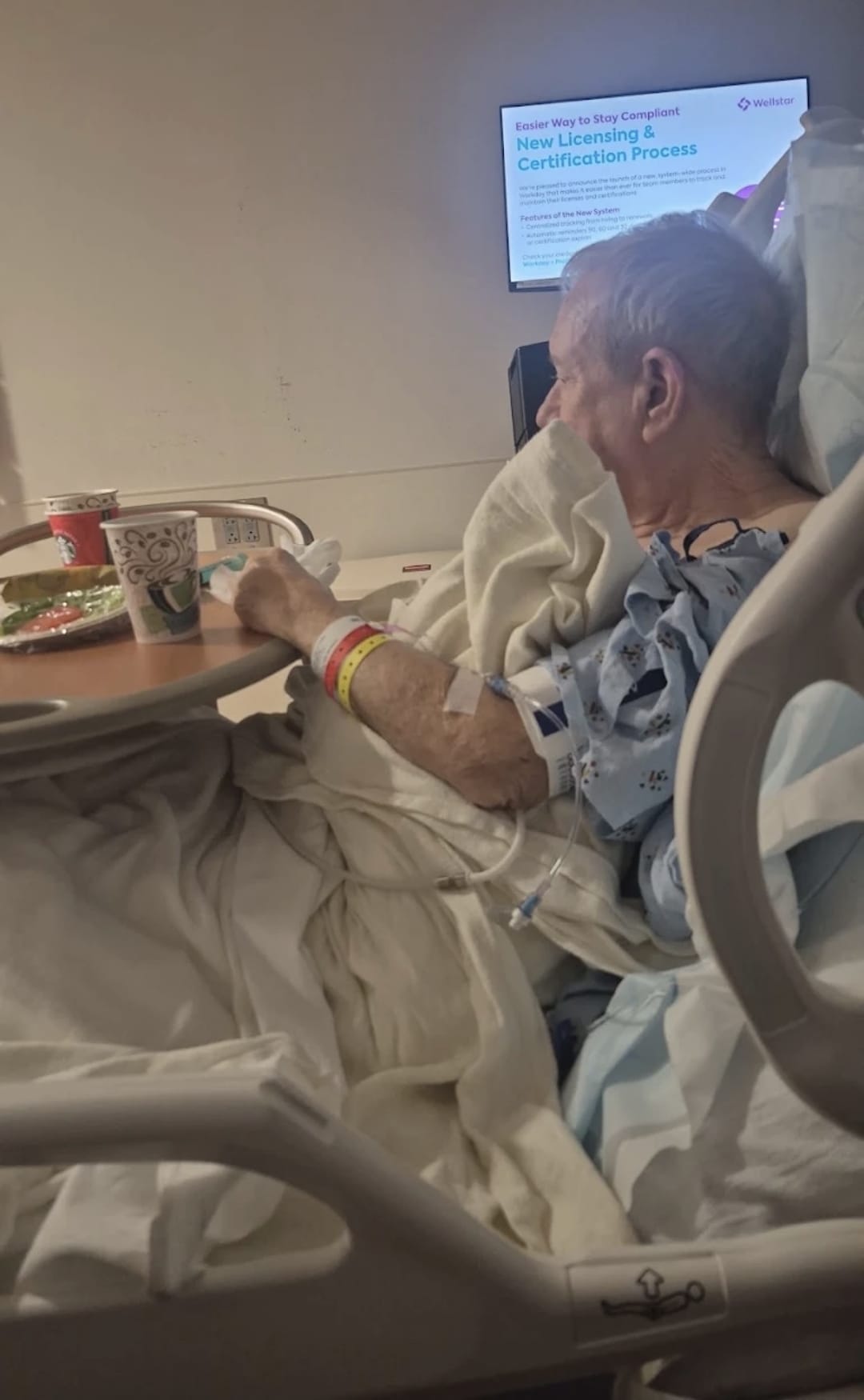 Ms. Rosemary receiving compassionate hospice care from her Beteli Care caregiver